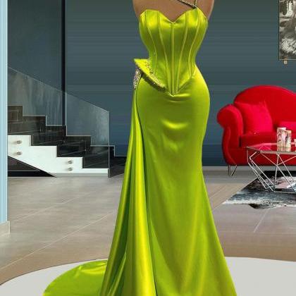 Green Prom Dresses, Beaded Prom Dresses, Fashion..