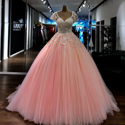 Light Pink Beaded Lace Ball Gown Prom Dresses V..