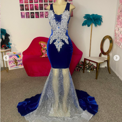 Blue Prom Dresses 2024 Shinning Crystal Prom Dress..