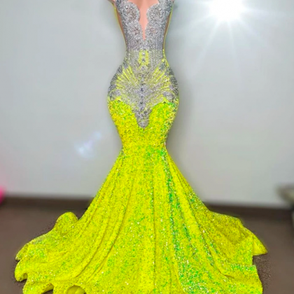 Yellow Sequin Silver Crystal Beading Prom Dresses..