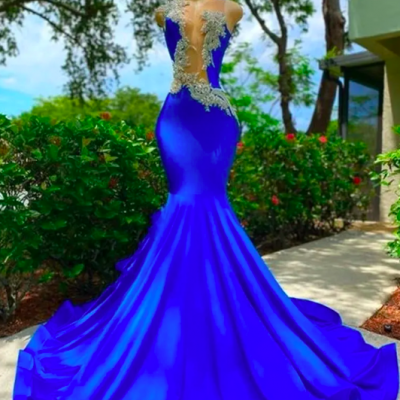 2023 Mermaid Prom Dresses Royal Blue Silver Sequined Crystal Beads Sexy Evening Gowns Open Back Elegant Ruched Women Formal Party Dress Vestido de novia Sleeveless