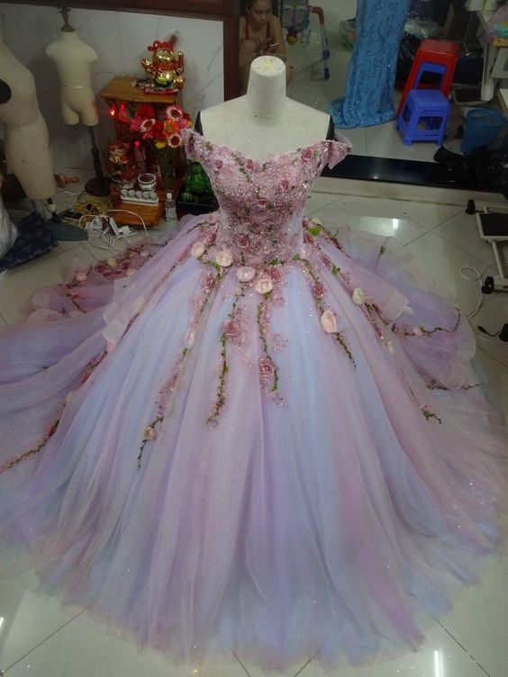 Crystal Prom Dresses, Light Purple Prom Dresses, Evening Dresses, Hand Made Flowrs Prom Dresses, Ball Gown Prom Dresses, Prom Dresses, Fashion