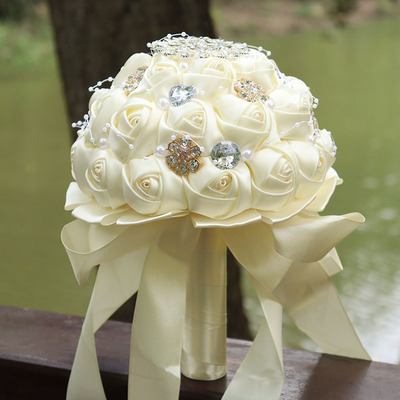 Ivory Silk Rose Wedding Flowers Bridal Bouquets Artificial Foam Flowers Bouquet Romantic Bride Holding Flower