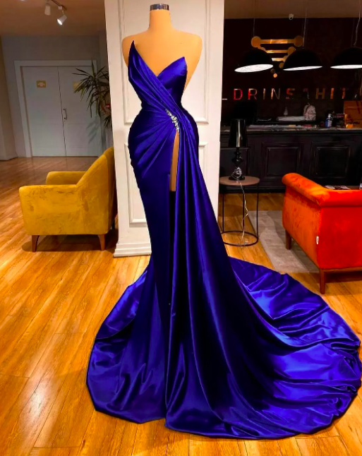 Royal Blue Evening Dresses Designer 2022 Mermaid Satin Sleeveless High Split Custom Made Plus Size Formal Occasion Wear Arabic Crystal Prom Party