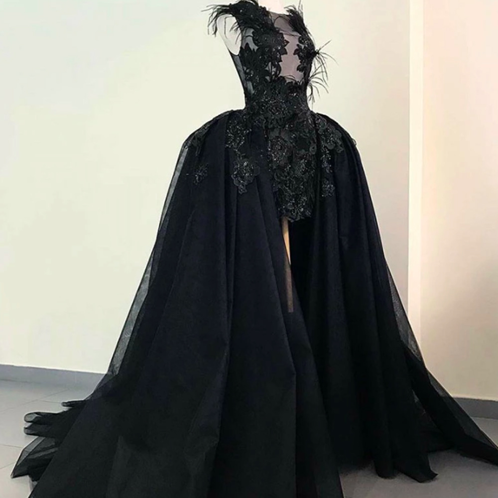 Black Ostrich Feather Mini Short Wedding Dress With Detachable Long Train Lace Appliques Lakshmigown Vestidos De Nova