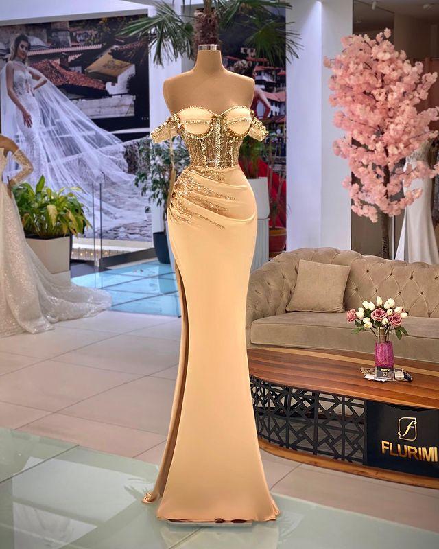 Champagne Prom Dresses, Sweetheart Neck Prom Dresses, Mermaid Evening Dresses, Beaded Prom Dresses, Arabic Prom Dresses, Pleats Evening Dresses,