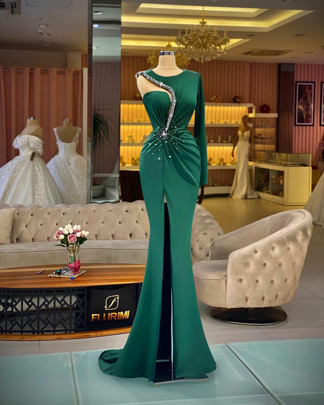 Abendkleider Emerald Green Dubai Formal Prom Dress Women Long Sleeves Evening Gowns Sexy Slit Crystal Robe De Soirée 2023 Custom