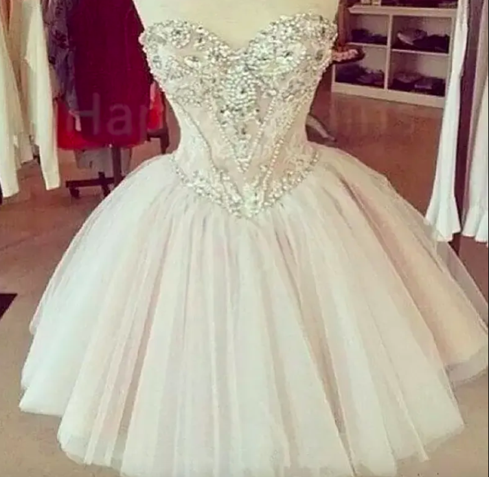 2023 Beige Short Prom Dresses Sweetheart Neck Beaded Crystals Tulle Custom Made Ruched Evening Party Gowns Vestidos Formal Occasion Wear Plus