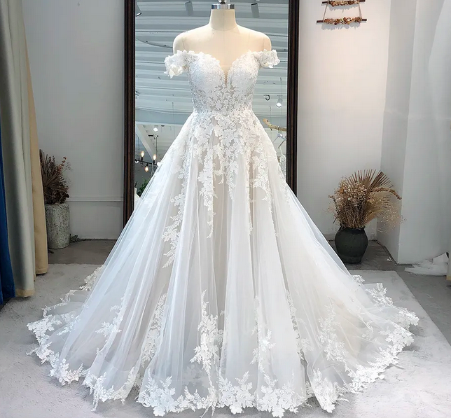 Lace Wedding Dresses Beach Boho Bridal Dress Vintage Off Shoulder Plus Size Bride Gowns