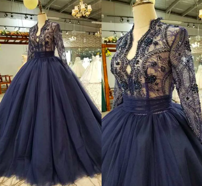Bling Ball Gown Princess Prom Dresses Illusion Long Sleeve Lace Crystal Beading V-neck Hollow Back Evening Dresses Formal Party Dress 2024