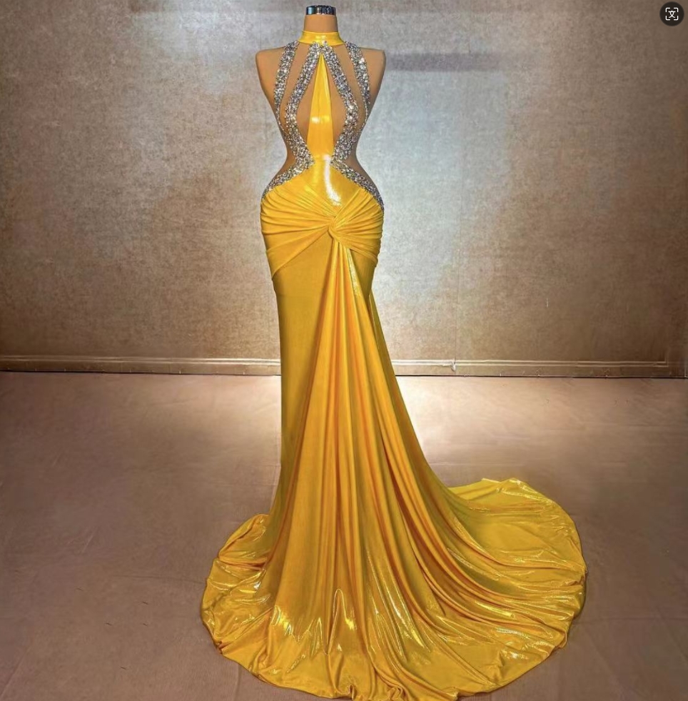 Yellow Satin Halter Prom Dresses Long For Women 2025 Halter Neckline Beading Crystal Mermaid Formal Evening Gowns Ruched Mermaid Party Dresses