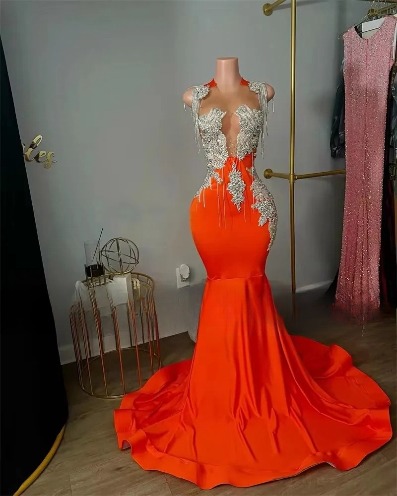 Arrivals Orange Satin Prom Dresses For Black Girls 2025 Crystals Rhinestones Birthday Luxury Party Dress Evening Gown Robe