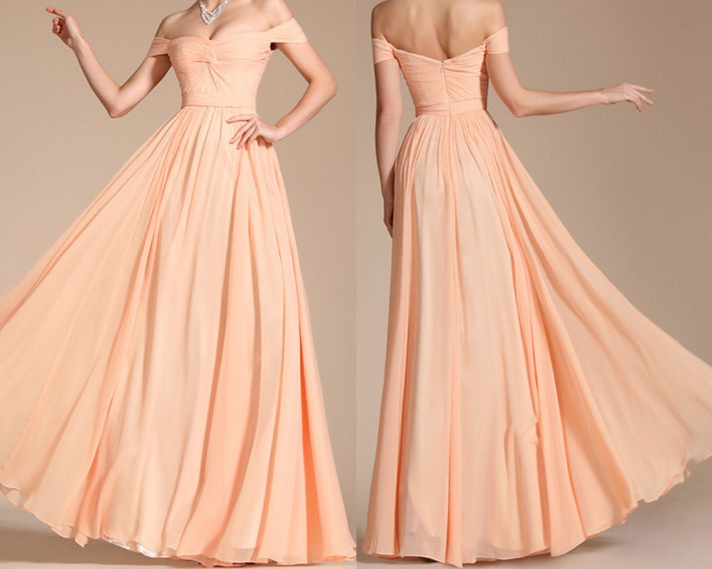Персиковое Платье С Цветами