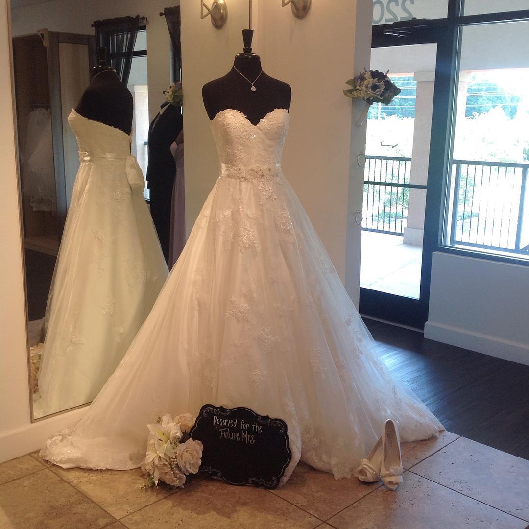 A Line Wedding Dress, Real Photo Wedding Dress, Lace Wedding Dress, Elegant Wedding Dress, Gorgeous Wedding Dress, Affordable Wedding Dress,