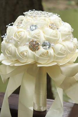 Ivory Silk Rose Wedding Flowers Bridal Bouquets Artificial Foam Flowers Bouquet Romantic Bride Holding Flower