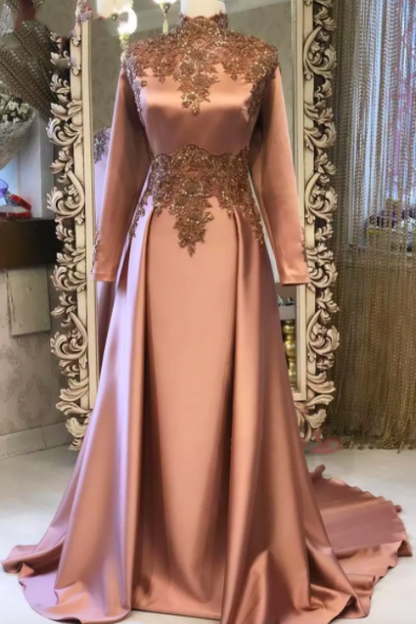2022 Elegant Brown Dubai Arabic Muslim Long Sleeves Evening Dresses Beaded Lace Appliques Satin Formal Prom Dress Party Gowns Custom Made Fast