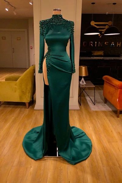 Green Prom Dresses, Beaded Prom Dresses, Sexy Formal Dresses, Arabic Evening Dresses, Long Sleeve Prom Dresses, Evening Dresses, Custom Make