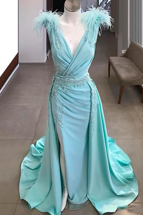 2023 Sexy Prom Dresses, Turquoise Deep V Neck, Feather Lace Appliques, Crystal Beads Overskirts Detachable Train Side Split Plus Size Party