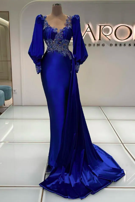 Royal Blue Appliqued Mermaid Prom Dresses V Neckline Beaded Evening Gowns Long Sleeves Sweep Train Satin Overskirt Formal Dress
