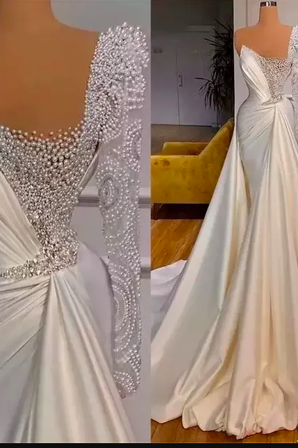 Sexy Mermaid Wedding Dresses Strapless Pearls Beaded One Shoulder Long Sleeve Luxurious Lace Beaded Wedding Gown Sweep Train Robe De Mariée
