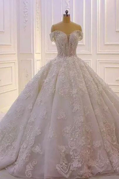 Luxury A Line Wedding Dresses 2023 Beaded Off Shoulder Lace Appliques Plus Size Bridal Party Gowns Robe De Marriage