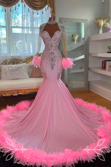 2024 Pink Illsuion Long Sleeve Prom Dress For Black Girl Ostrich Feathered Crystal Beaded Mermaid Evening Party Gown