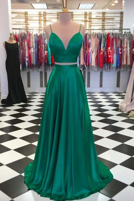 Modest Satin V Neck A Line Prom Dress Spaghetti Straps 2 Pieces Formal Party Gown Natural Waist Sweep Train Evening Dress