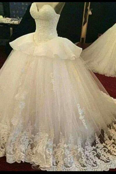Sweetheart Neckline Elegant Wedding Dress Princess Lace Beaded Ivory Bridal Ball Gowns Applique Cheap Long Wedding Dresses 2017