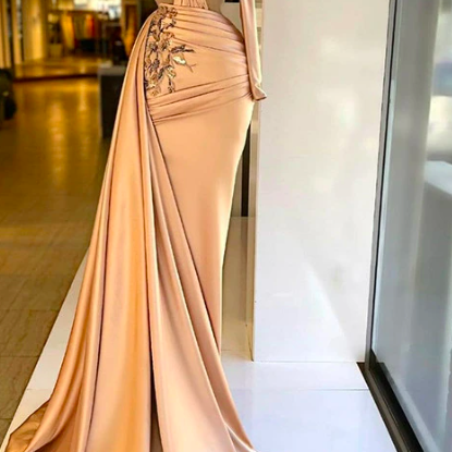 One Shoulder Trumpet/Mermaid Pleats Champagne Formal Dresses