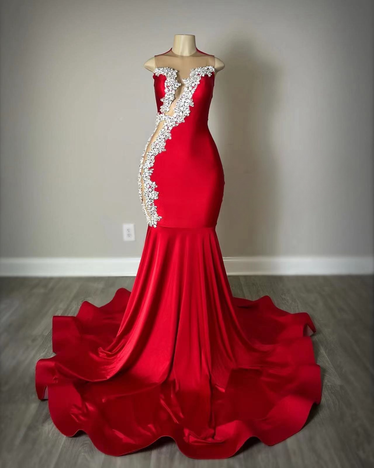 Red Lace Appliques Prom Dresses Long For Women 2025 Cew Neckline ...